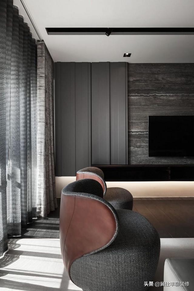 电视背景墙和隐形门设计有立体感,立体感电视背景墙