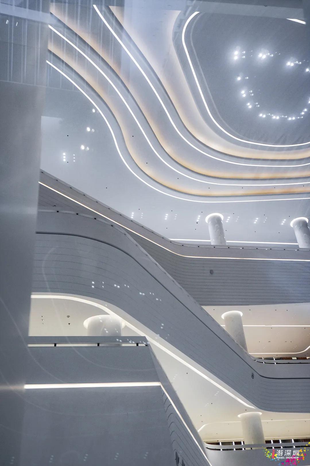 又是看完想去系列!深圳这个高颜值新地标,地铁直达还免费