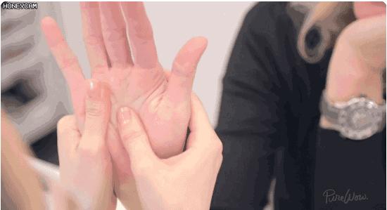 每天锻炼十分钟改善肩周炎颈椎病,每天五分钟治疗颈椎肩周炎的视频