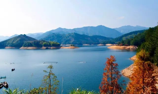 浙江隐藏一座仙境,浙江距离杭州1小时车程的城市