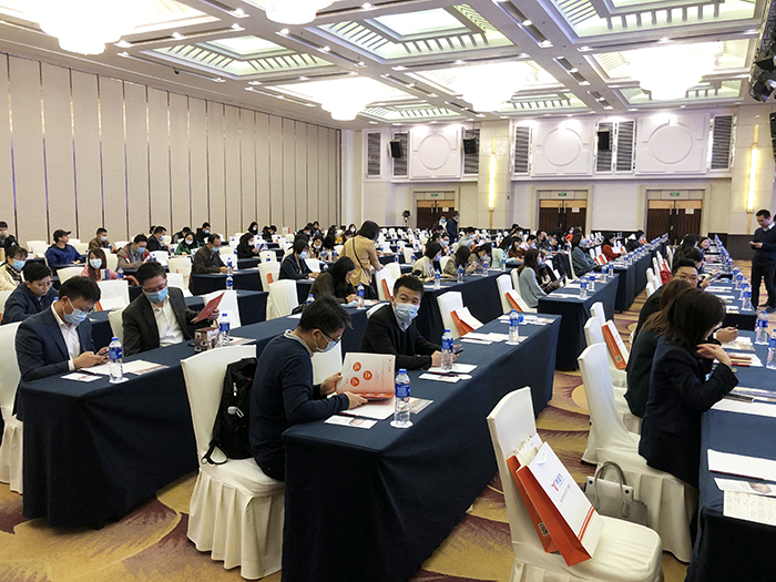 数据驱动企业持续发展,数据驱动智赢未来