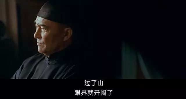 古筝基础入门必学摇指的弹奏方式,古筝摇指时的手背是平的还是斜的