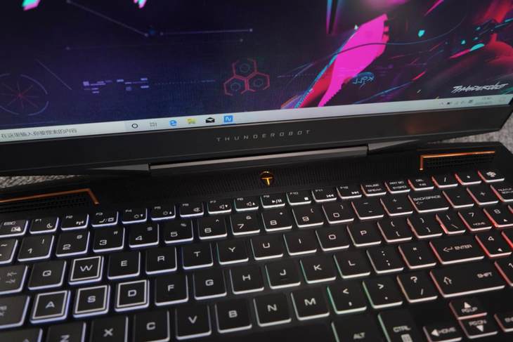 雷神91117.3游戏本评测,雷神911rtx2060游戏评测