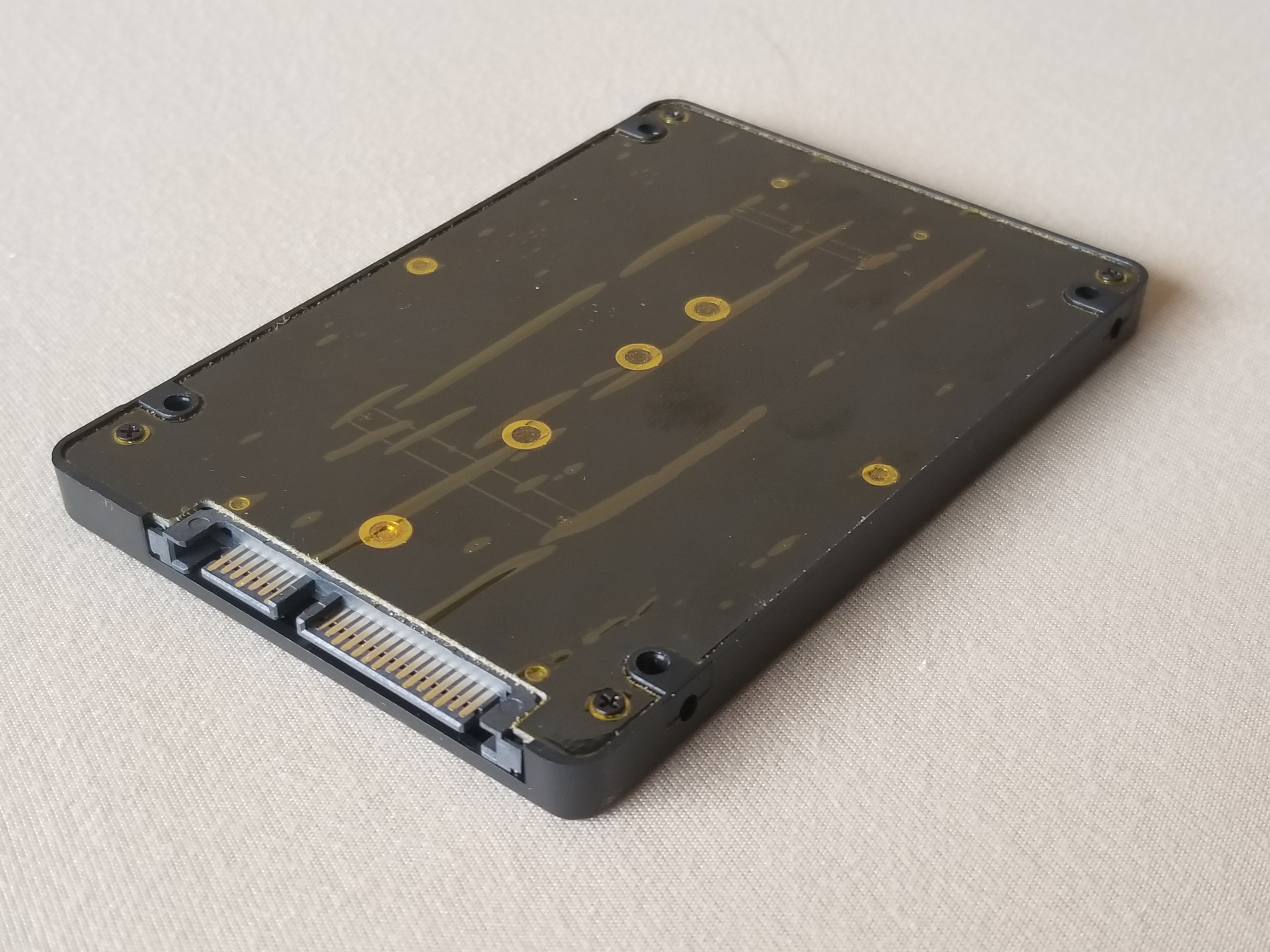 小米路由器r1d拿掉硬盘还能用吗,小米r1d路由器怎么恢复出厂设置