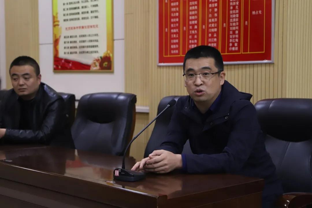 山西孝义中学足球队开幕式,孝义中学足球队全国赛事中夺冠