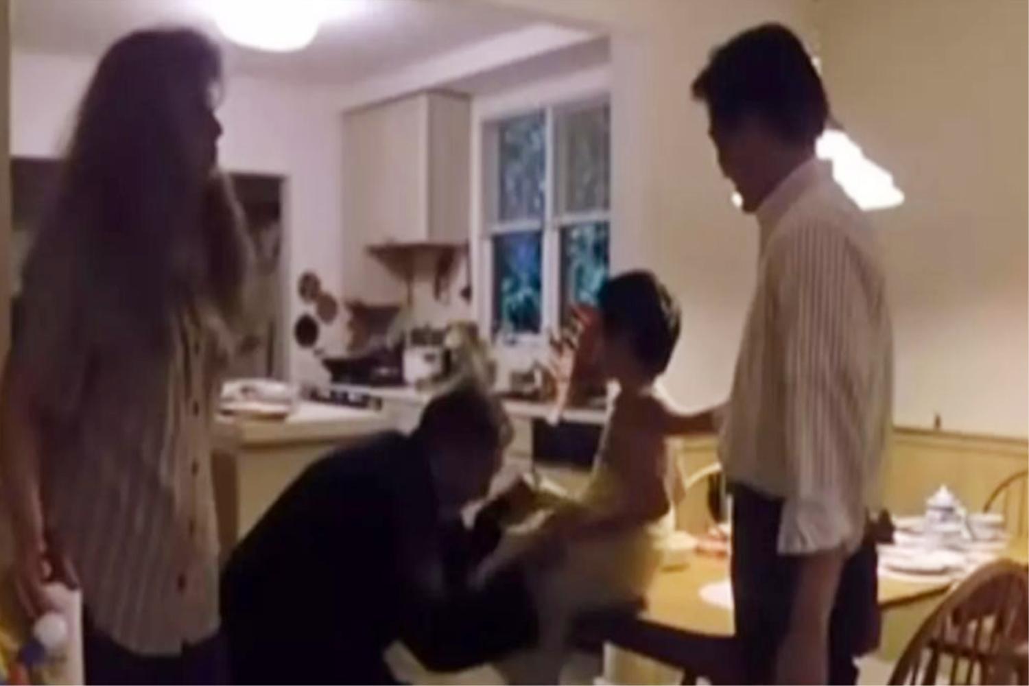 3岁孩子在幼儿园老惹事怎么管教,3岁怎样引导宝宝不管闲事