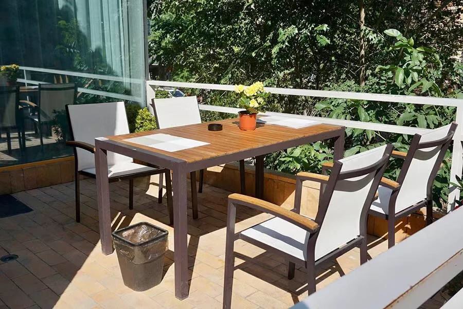 兰州不得不去的花园餐吧,兰州啤酒花园餐吧