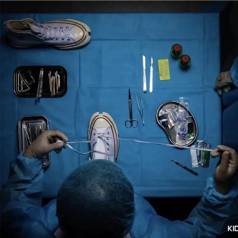 小白鞋烂大街是你没遇到这些款式,小白鞋问什么那么难穿