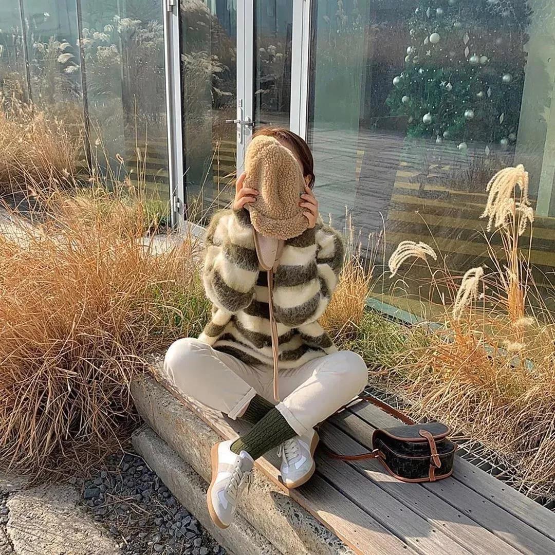 153的身高穿均码毛衣合适吗 (连衣裙披肩毛衣穿搭韩系小姐姐风)