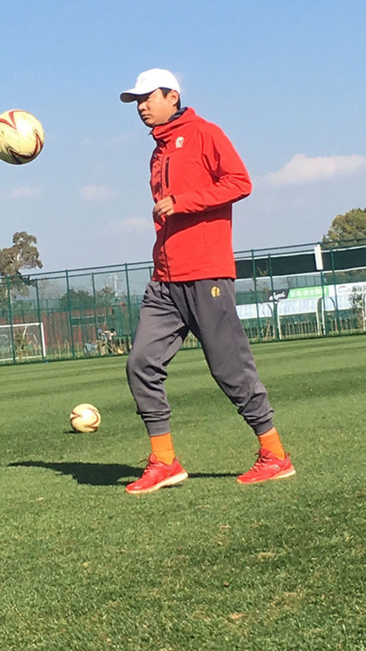 恒大足校新闻头条,恒大足校专访