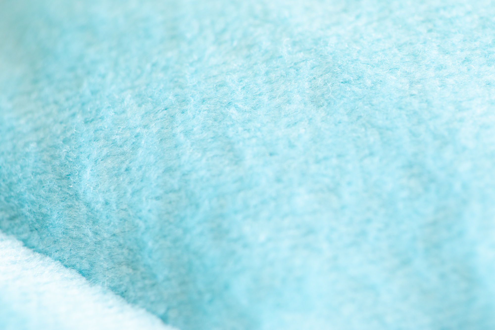 夜里翻身被冻醒?这床来自日本的黑科技毯子,不插电就能升温9℃