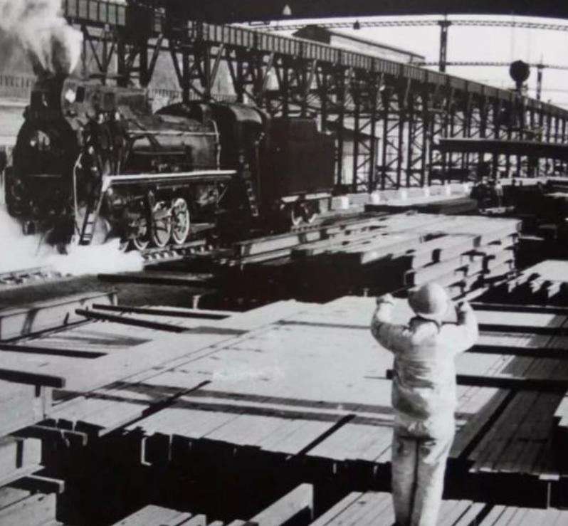 撤村建镇、农民翻身、教授当顾问:大邱庄的神话20年