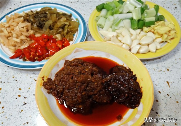 正宗水煮鱼做法川菜麻辣鲜香,正宗麻辣川菜水煮鱼正宗做法