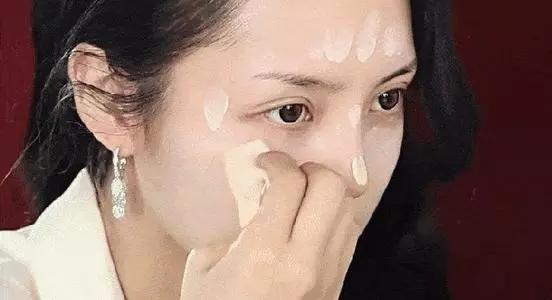 毛戈平的气垫好还是粉霜好,毛戈平的气垫哪种好用