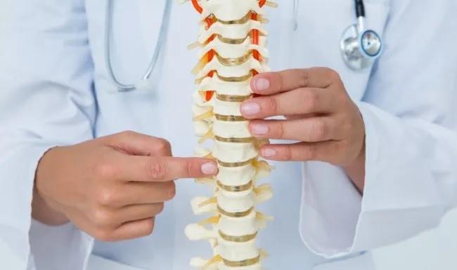 骨质疏松椎体压缩性骨折发病率,压缩性骨折抗骨质疏松治疗