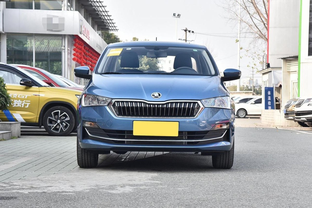 油耗低价格在5万左右的车有哪些,油耗5升左右便宜二手车