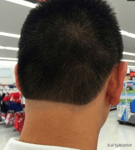 留学生在国外很难受,在国外留学剪头发