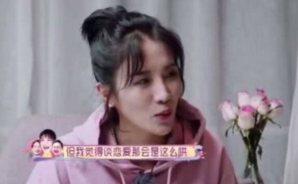 杨烁老婆孩子合照,杨烁老婆晒儿子
