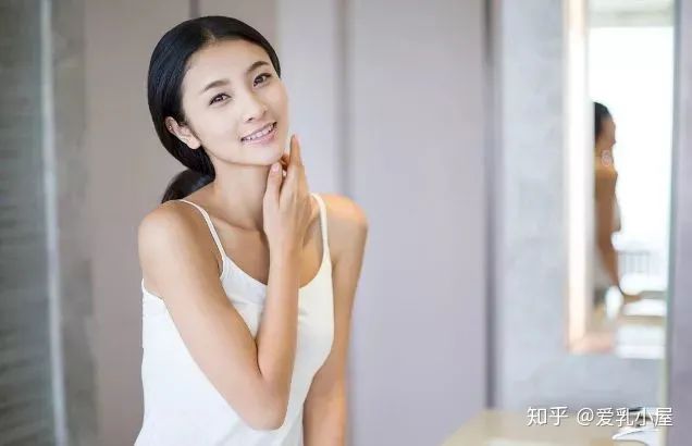 涔宠吅鑲垮潡鍜屼钩鑵虹氦缁寸槫鎬庝箞鍖哄垎,涔宠吅绾ょ淮鐦ゅ悆鍟ヨ嵂鍙互娑堥櫎鑲垮潡