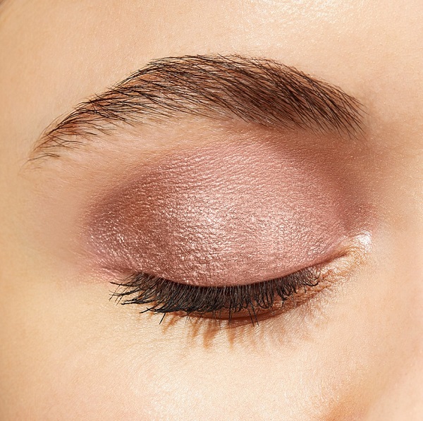 银河系妆容教程单眼皮,银河系里的液体眼影