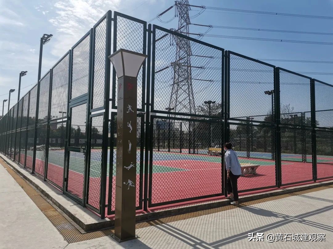 黄石市人民广场有篮球场吗,黄石奥林匹克体育中心羽毛球馆