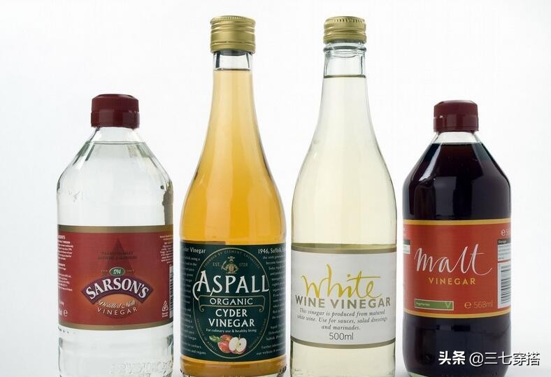 新买的衣服要怎么洗才不会掉色,新买的衣服掉色用什么洗最好