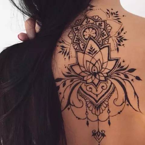 简单海娜手绘 (巴基斯坦海娜手绘彼岸花图文)