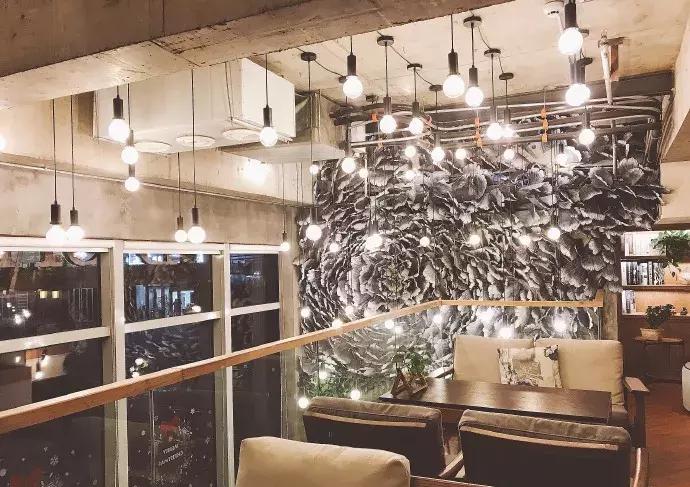 网红打卡地周末好热闹呀,最浪得虚名的网红打卡地