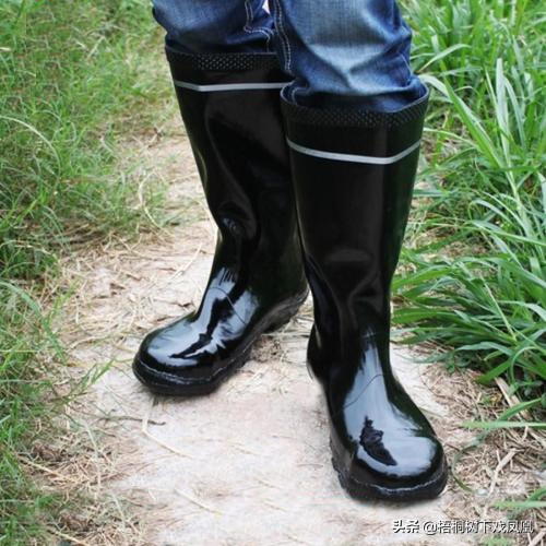 下雨天哪种鞋子防水,雨季鞋子怎么防水