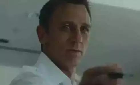 有了这张黑卡，再也不用羡慕别人的套房礼遇了！