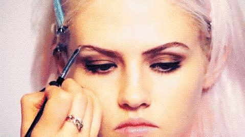 半永久纹眉两年后是什么样的,半永久纹眉最新技术5年