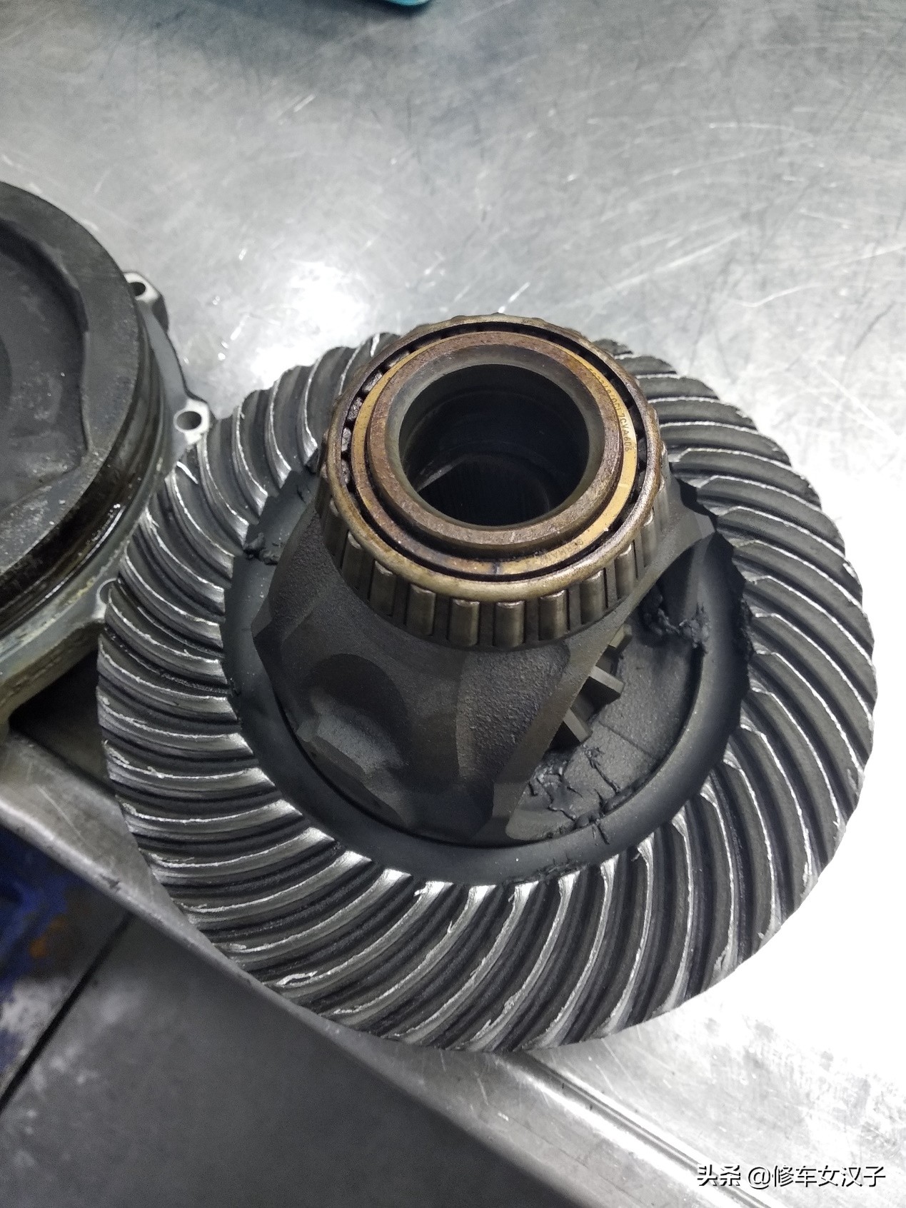 变速箱坏了换好还是修好,变速箱电脑板坏了是修还是换