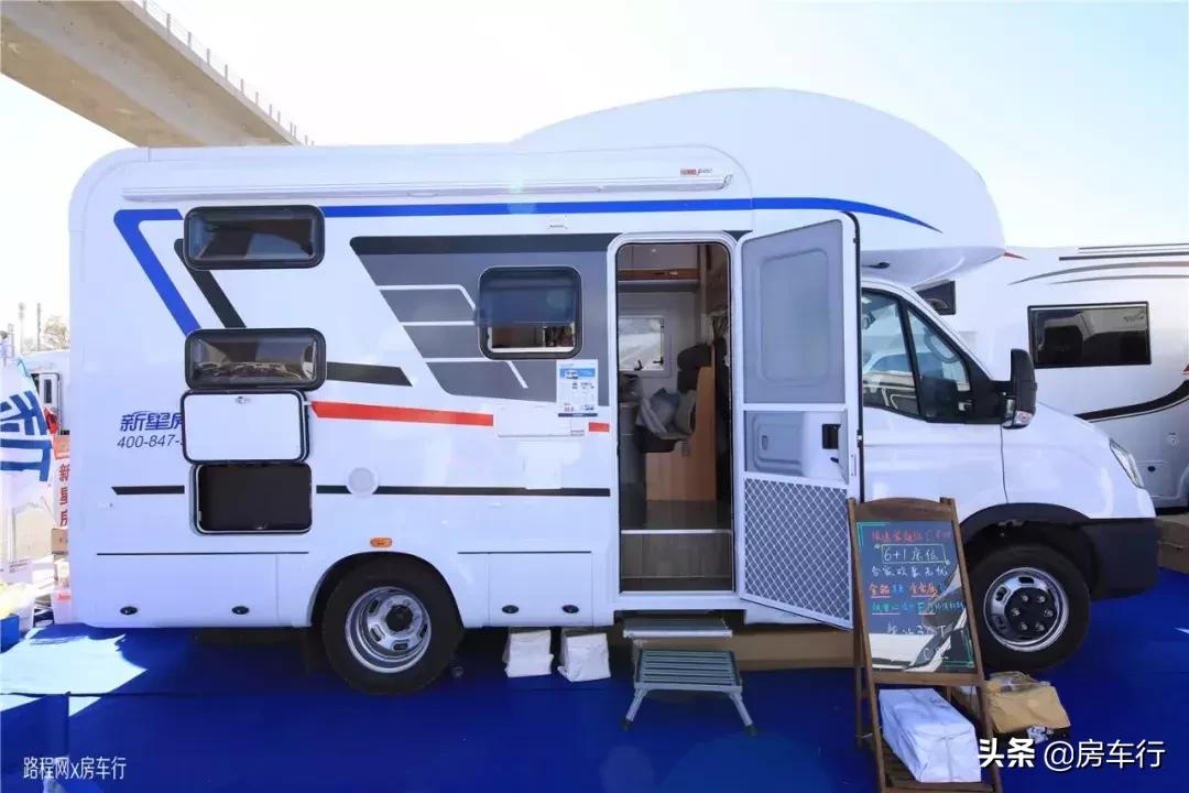 房车大全20-30万的c型房车限量版,房车价格30万元空间大全新自动挡