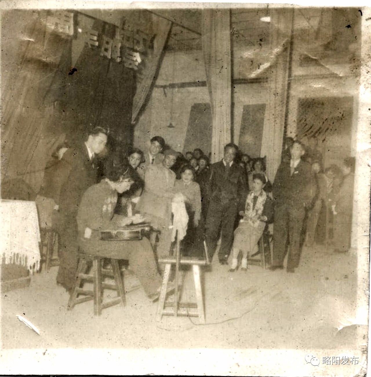 鐣ラ槼绾㈡棗涓,绾㈡棗瀛︽牎瀛︾敓鎴愰暱鍘嗙▼