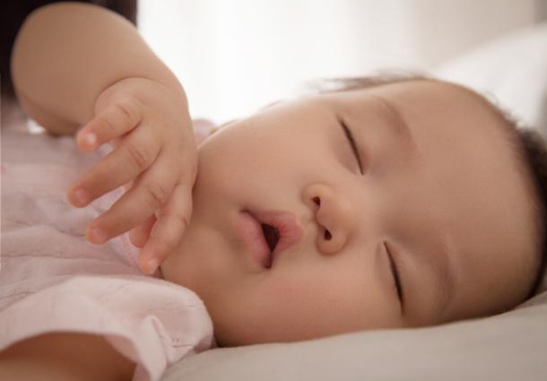 孩子睡得太晚是不是影响智力发育,小孩太晚睡会影响智力发育吗