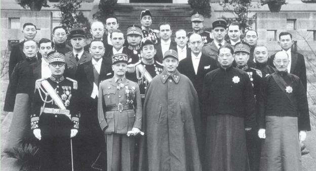 1969年,黄国华美籍妻子哭着说:我接到的任务是,*杀暗**毛*东泽**