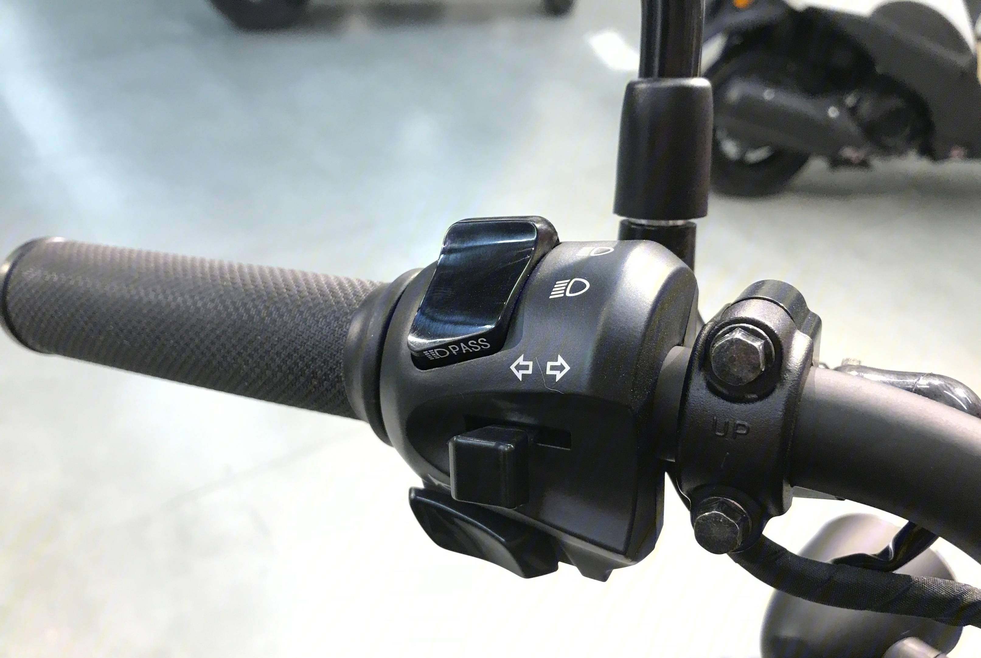 新大洲本田cm300巡航车,hondacm300用车感受