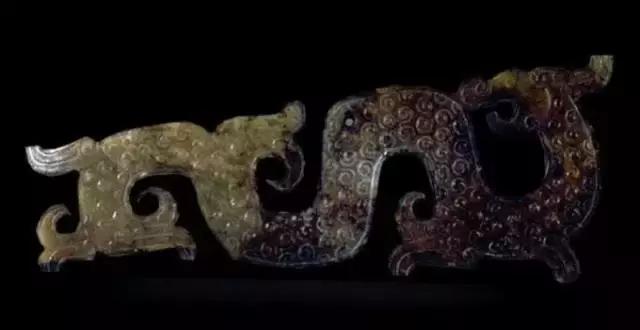 古玉朱砂沁,古玉的朱砂沁