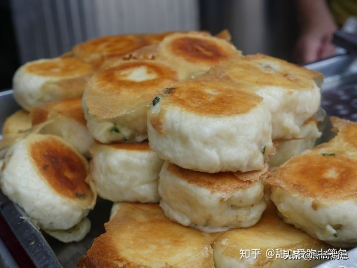 喝一碗正宗的牛肉汤是一种幸福,喝一碗牛肉面的汤