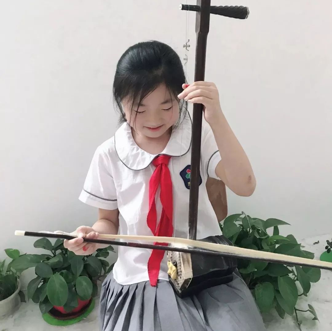 让艺术走进生活视频,让艺术走进校园