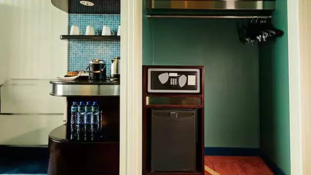 香港迪士尼好莱坞酒店问题,香港迪士尼好莱坞酒店为什么便宜