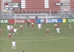 身影与长发齐飞，秋水共长天一色！中国足坛的长发*男美**子让你知道