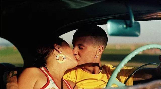 国外开车违规奇葩处罚,欧美奇葩违章处罚