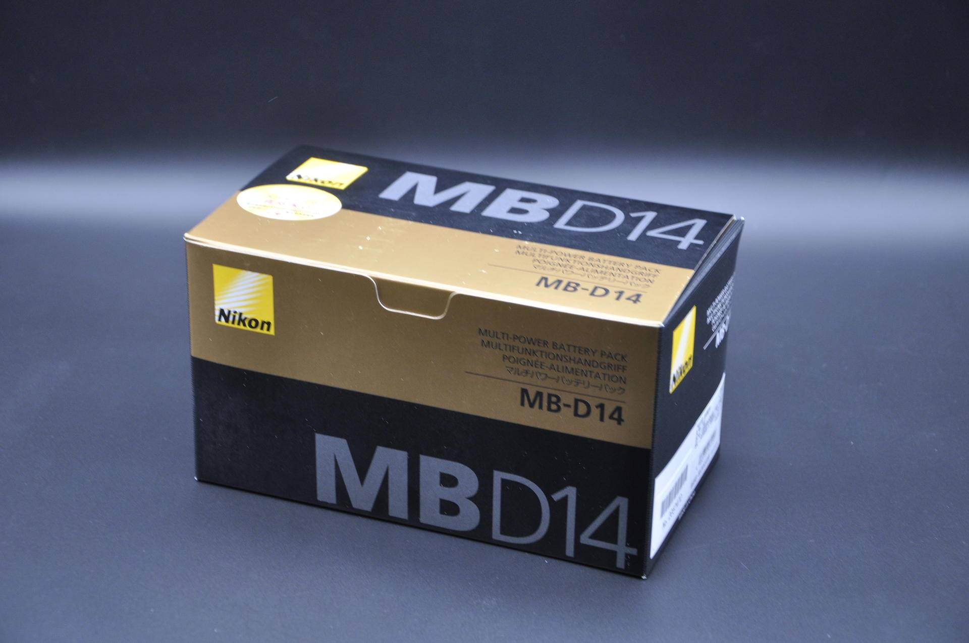 尼康d610值得入手吗,尼康d610好还是d600好