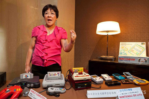 任天堂小神游,任天堂神游版