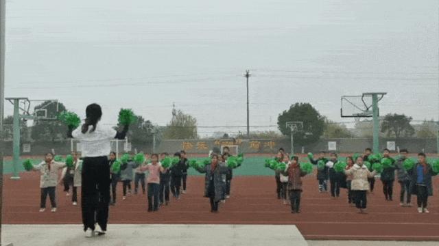 22岁女教师得癌症,女老师体检检查出癌症