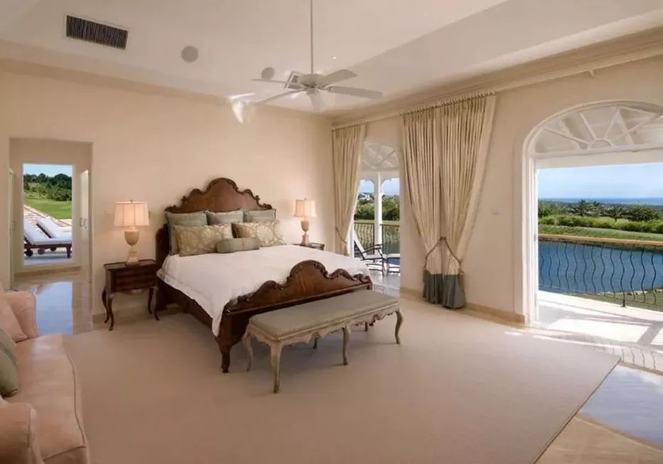 c罗房子贝克汉姆房子,贝克汉姆梅西一家