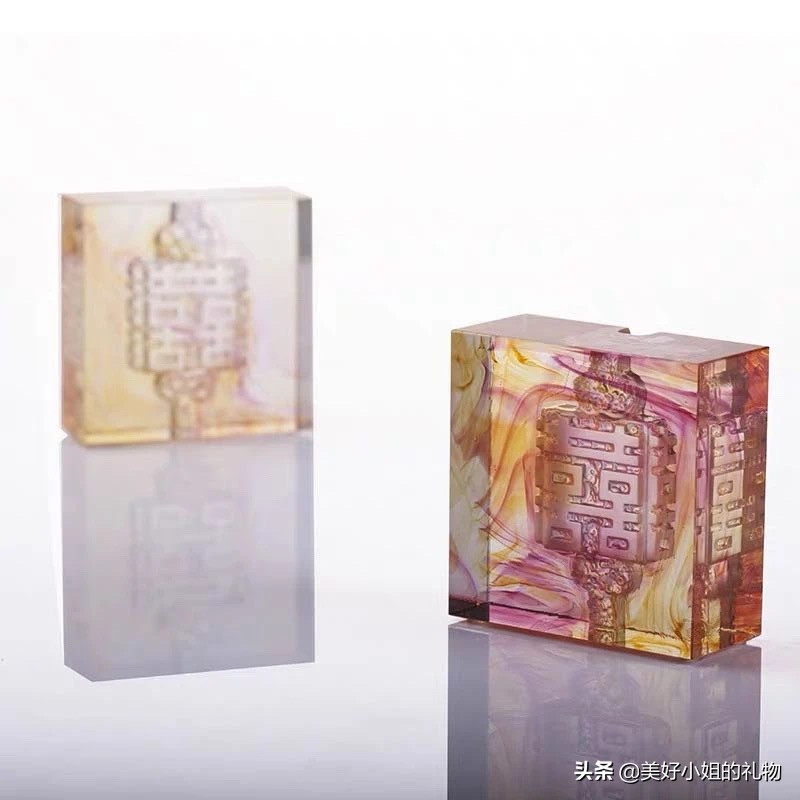 朋友结婚除了份子钱送什么礼物,朋友结婚送礼物可以送什么