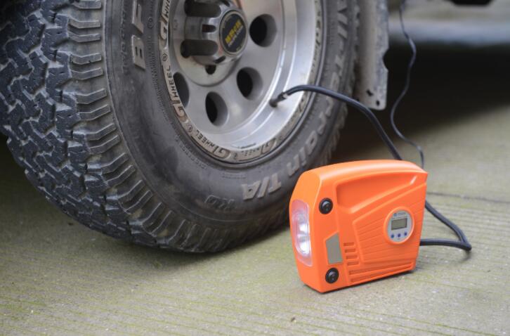 买车了要买什么车载用品,最实用的车载用品大全