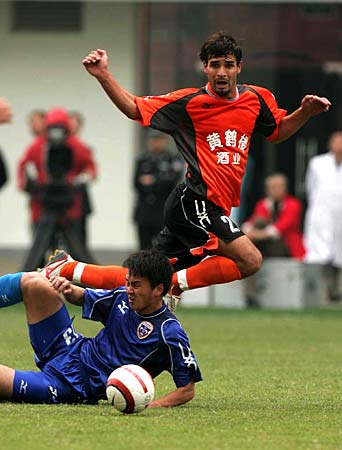 2005年大连实德对天津泰达,2005年中超联赛天津泰达大连实德